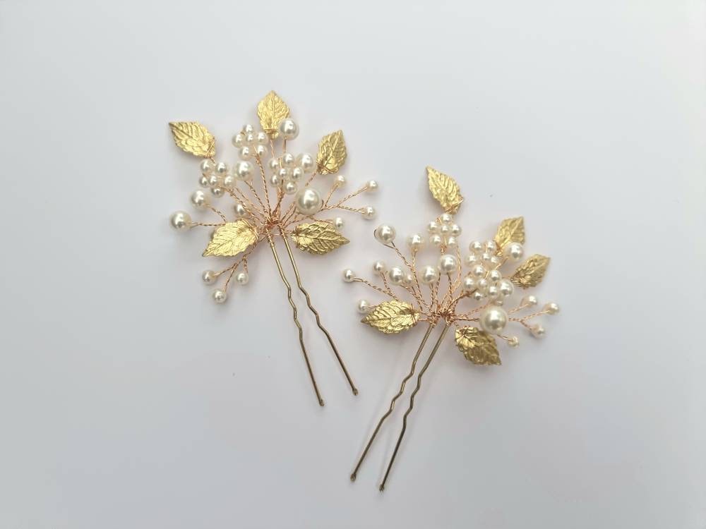 AURA | hair pins