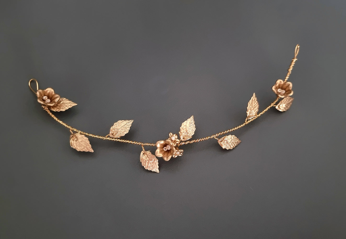 DARCY | Floral leaf hair vine