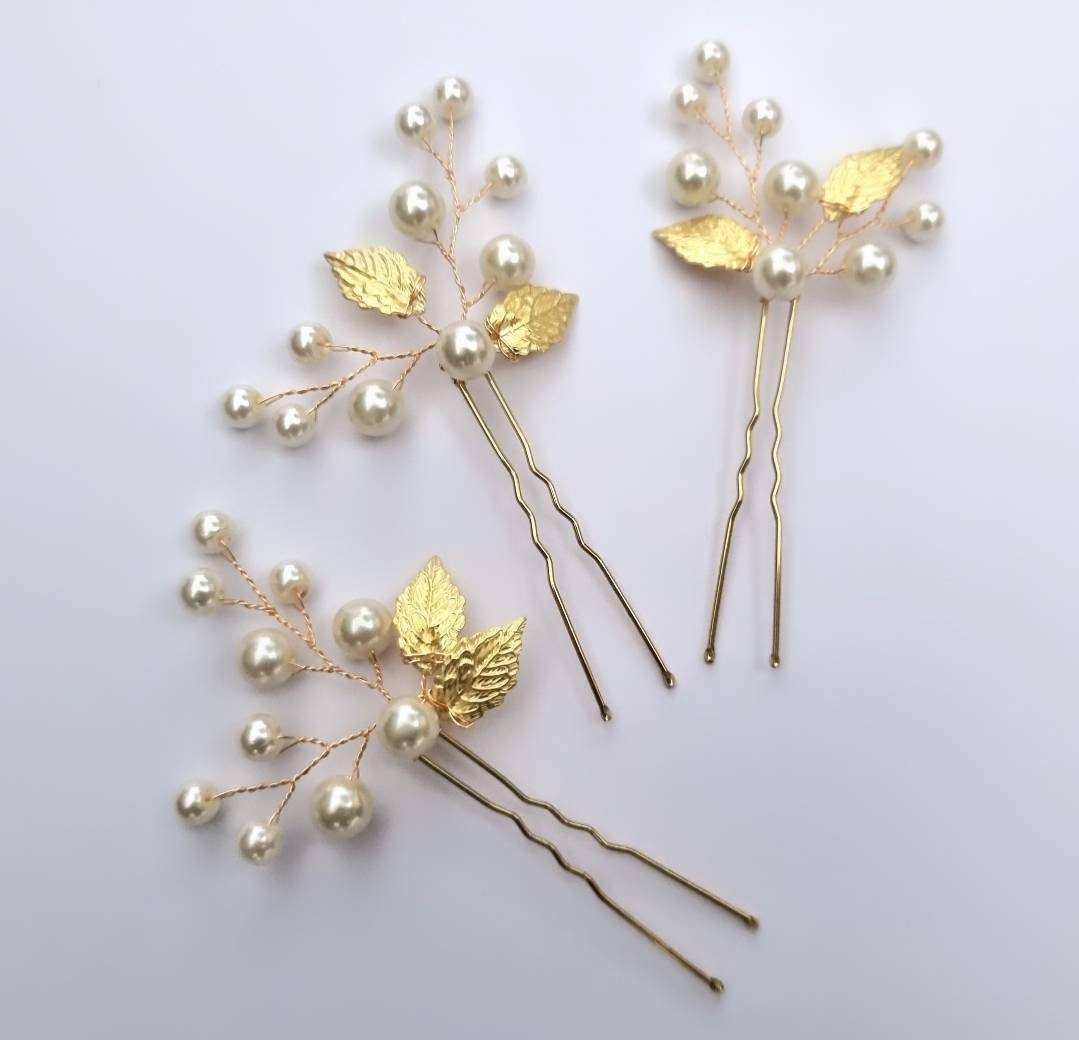 Leaf hair pins